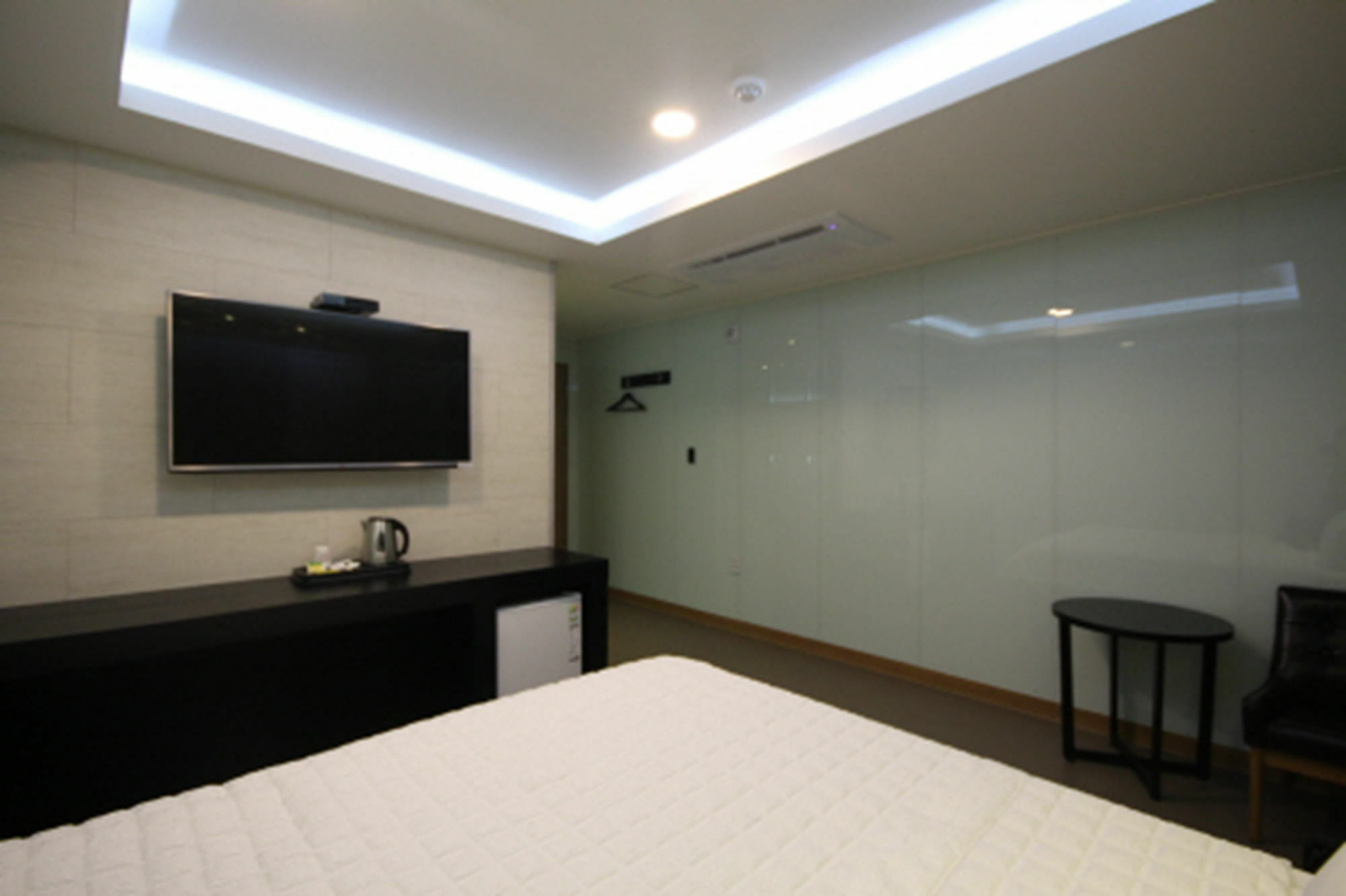 Mgm Hotel Busan Exteriör bild