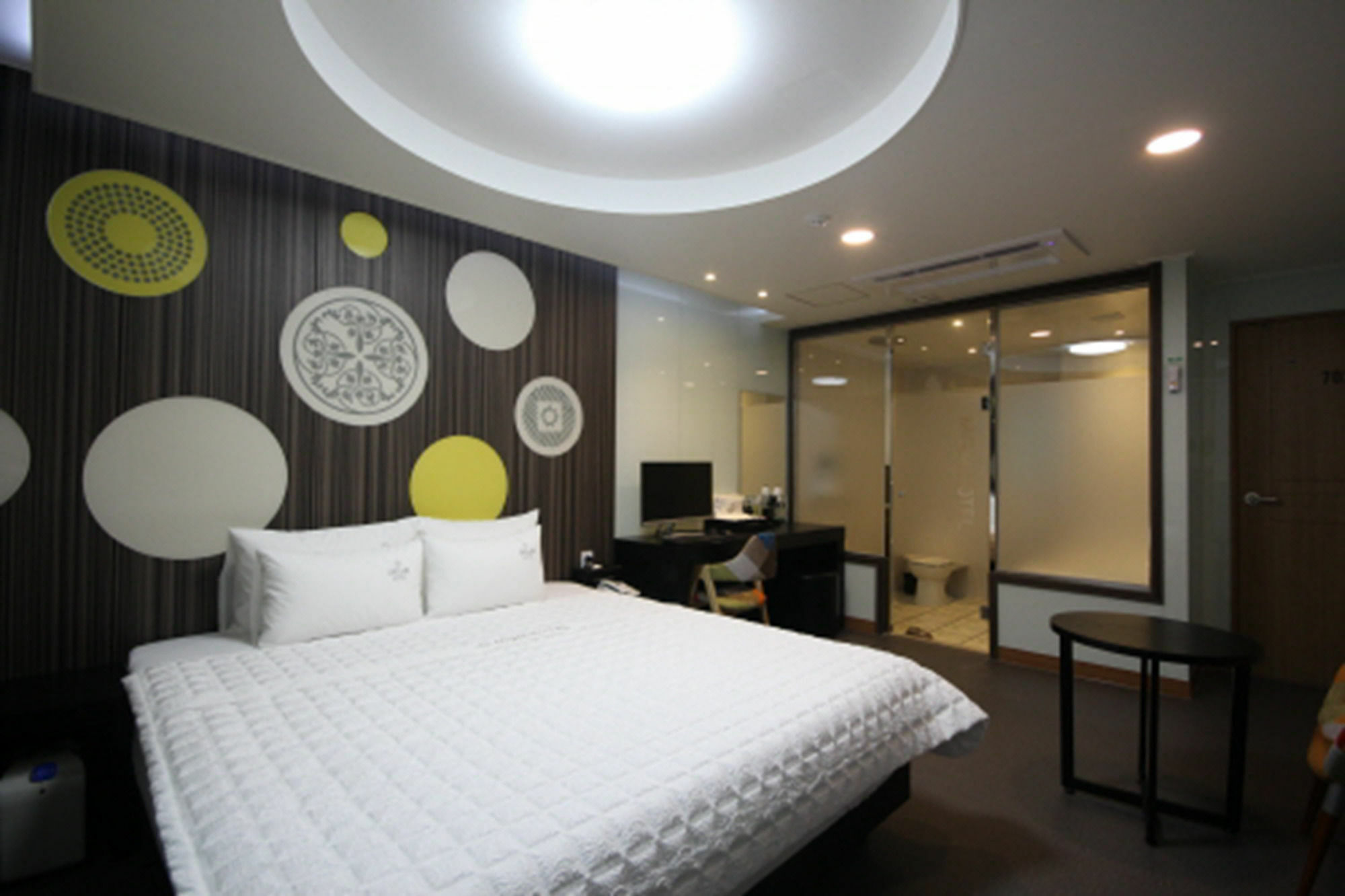 Mgm Hotel Busan Exteriör bild
