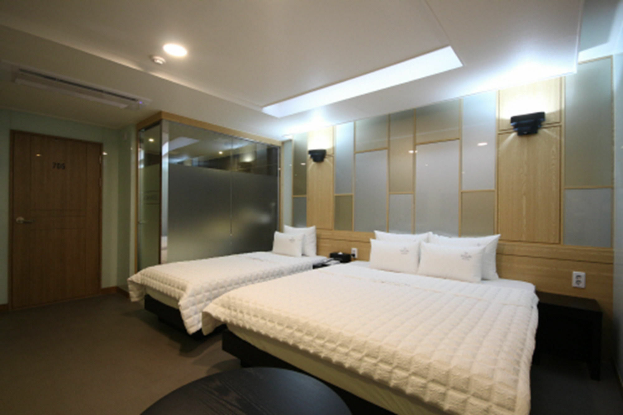 Mgm Hotel Busan Exteriör bild